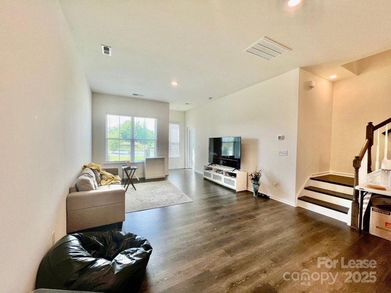 Property image 4 at 5811 Clear Creek Lane, Charlotte, NC 28215