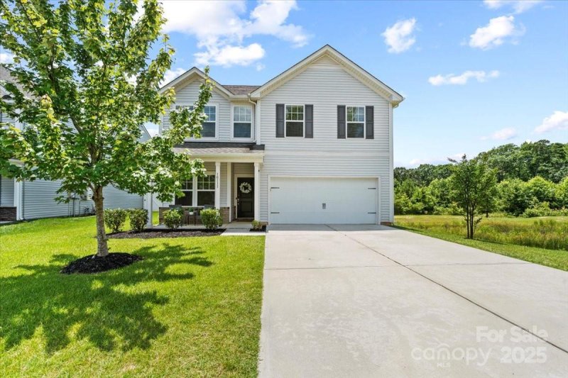 Property image 2 at 10111 Snowbell Court, Charlotte, NC 28215