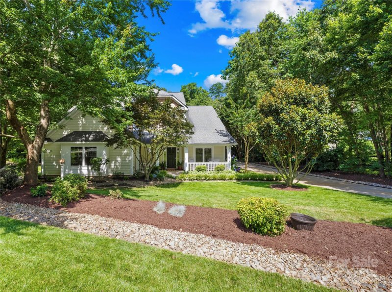 Property image 2 at 833 Lemond Lane, Denver, NC 28037