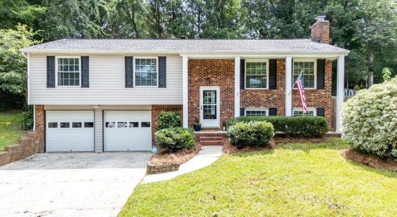 Property image 2 at 5909 Ryder Avenue, Charlotte, NC 28226