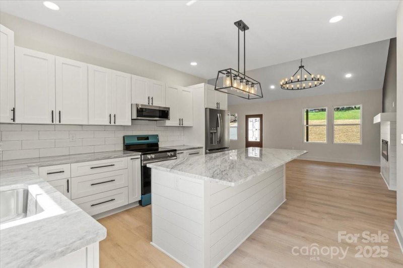 Property image 5 at 5526 Brookwood Lane, Hickory, NC 28602