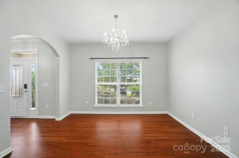 Property image 5 of 8115 Kelburn Lane in Berewick, Charlotte, NC 28273