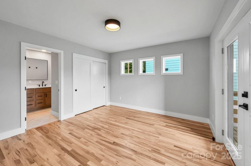 Property image 5 at 312 Emma Road, Asheville, NC 28806