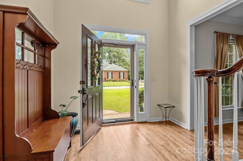 Property image 5 of 17433 Glassfield Drive in Cambridge Grove, Huntersville, NC 28078