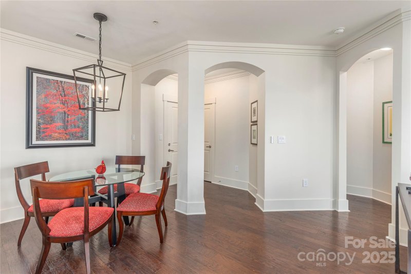 Property image 3 at 5 Farleigh Street, Asheville, NC 28803