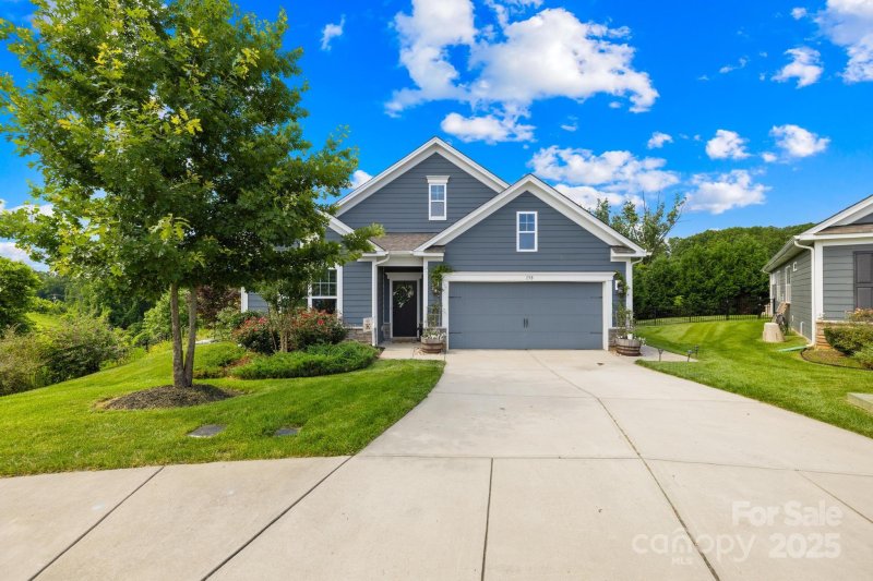 138 Chase Water Drive