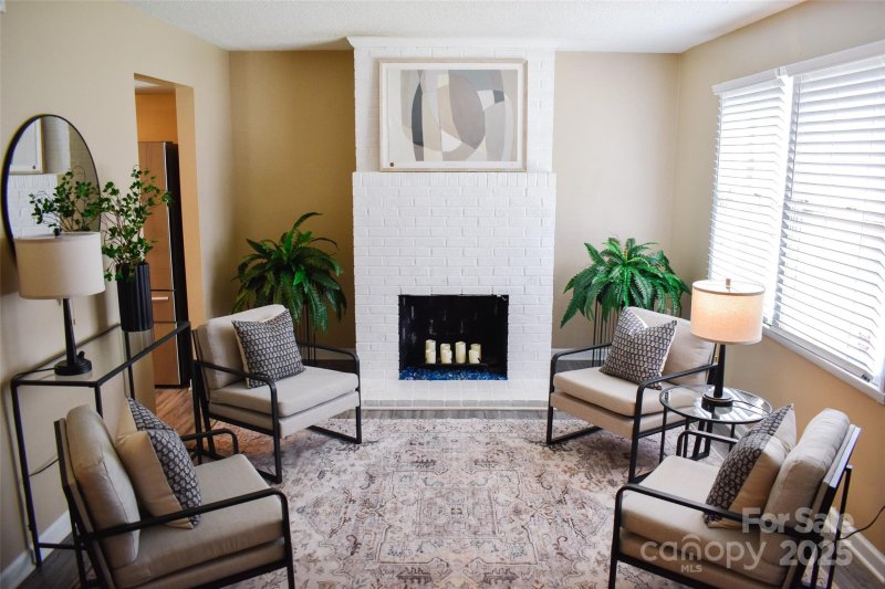 Property image 3 of 7526 Holly Grove Court in Holly Grove, Charlotte, NC 28227