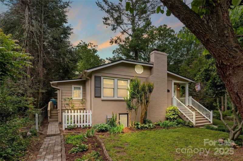 261 Forest Hill Drive