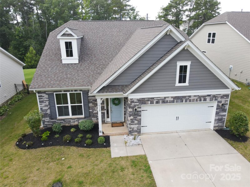 Property image 3 at 16112 Langston Drive, Charlotte, NC 28278