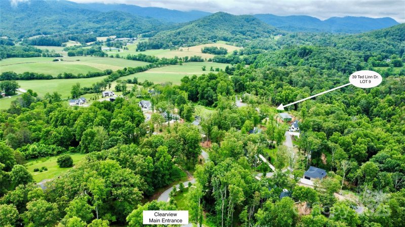 Property image 2 at 39 Ted Linn Drive, Fairview, NC 28730