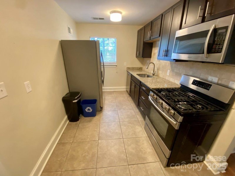 Property image 4 at 1708 Dilworth Road, Charlotte, NC 28203