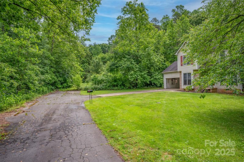 Property image 5 of 122 Overbrook Drive in Central Park, Spindale, NC 28160