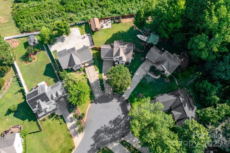 Property image 2 at 5104 Timbertop Lane, Charlotte, NC 28215