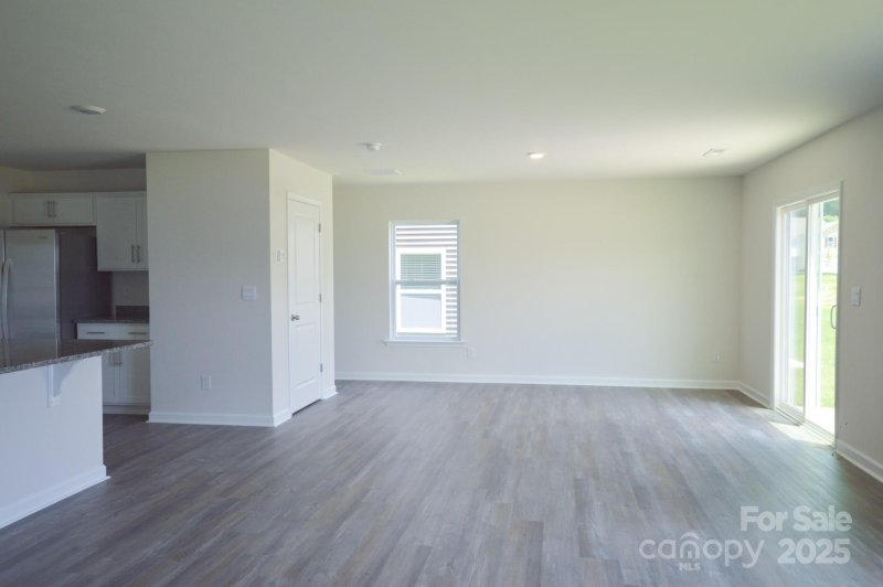 Property image 5 at 40 Lillian Lane, Hendersonville, NC 28792