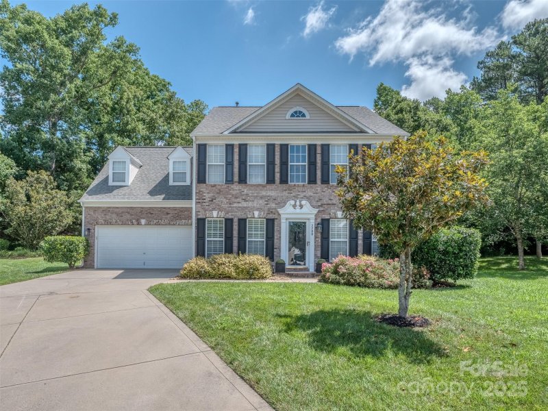 Property image 2 at 7700 Antique Circle, Waxhaw, NC 28173