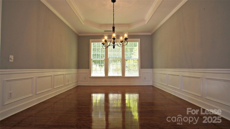 Property image 3 at 10834 Knight Castle Drive, Charlotte, NC 28277