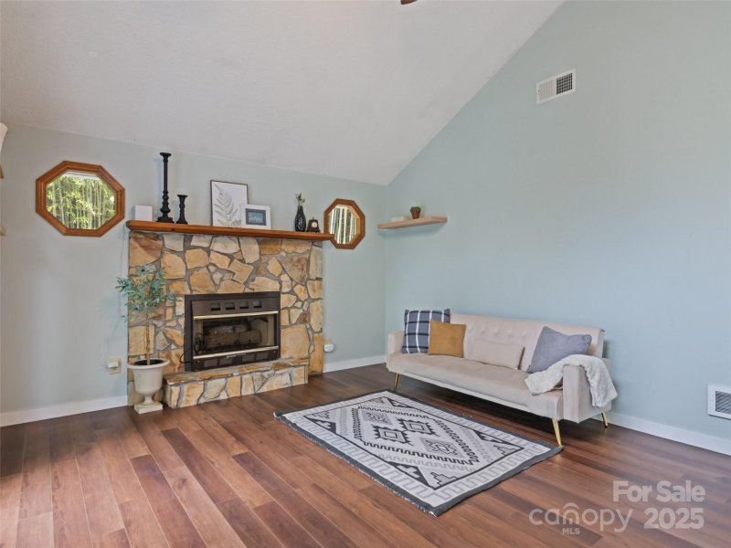 Property image 3 of 848 Eagles Ridge Road in Eagles Ridge, Sylva, NC 28779