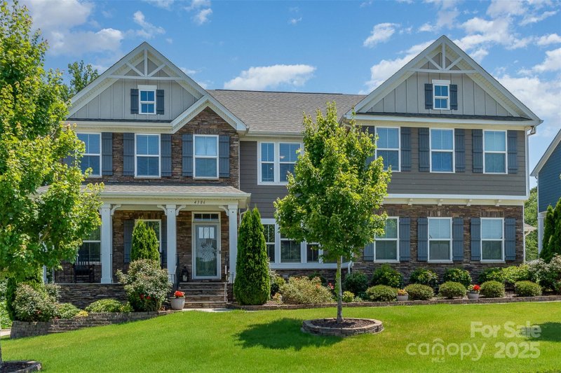 Property image 2 of 4386 Oldstone Drive in Grantham, Harrisburg, NC 28075