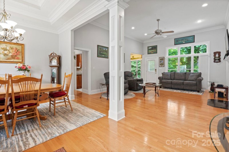 Property image 5 of 172 Hunters Hill Drive in Larkin, Statesville, NC 28677