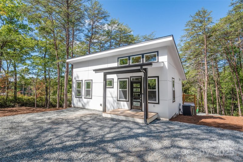 Indian Head Acres, Lake Lure Community