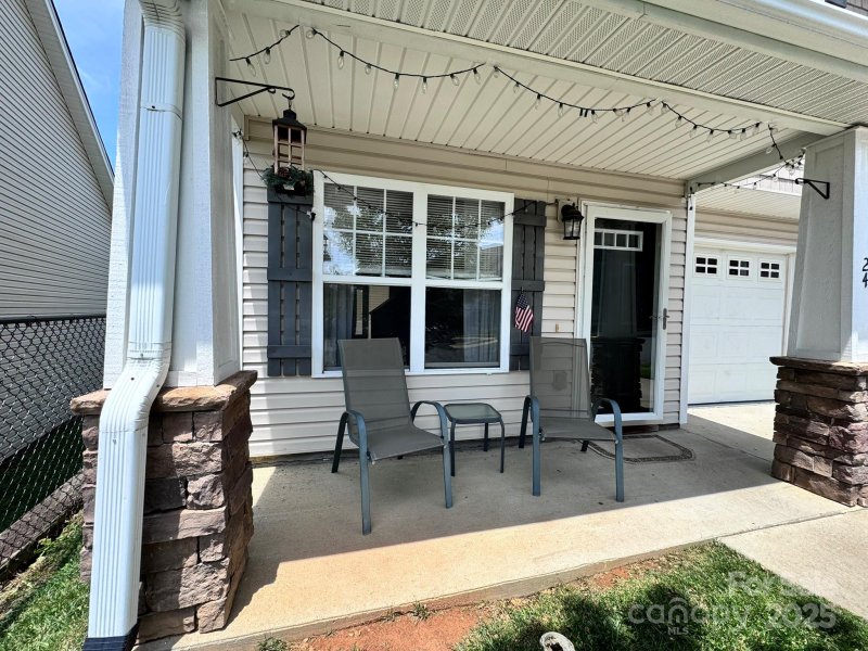 Property image 4 of 24 Torrington Avenue in Townes at Connor Creek, Fletcher, NC 28732