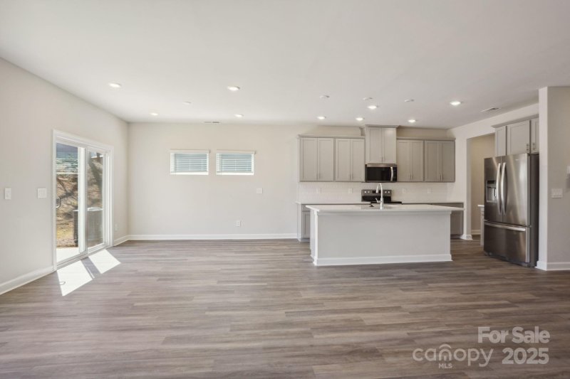 Property image 2 of 135 Satchel Court in Sutters Mill, Mooresville, NC 28115