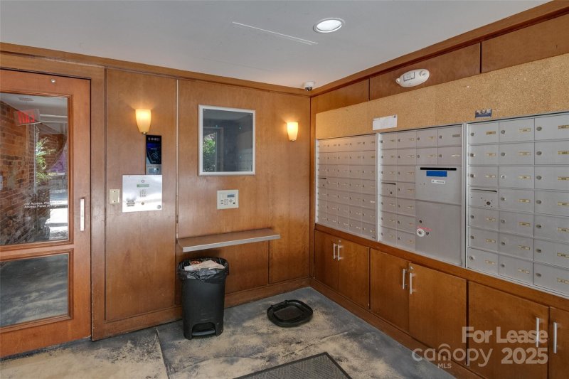 Property image 3 at 310 Arlington Avenue, Charlotte, NC 28203