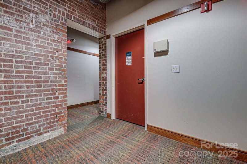 Property image 5 at 310 Arlington Avenue, Charlotte, NC 28203