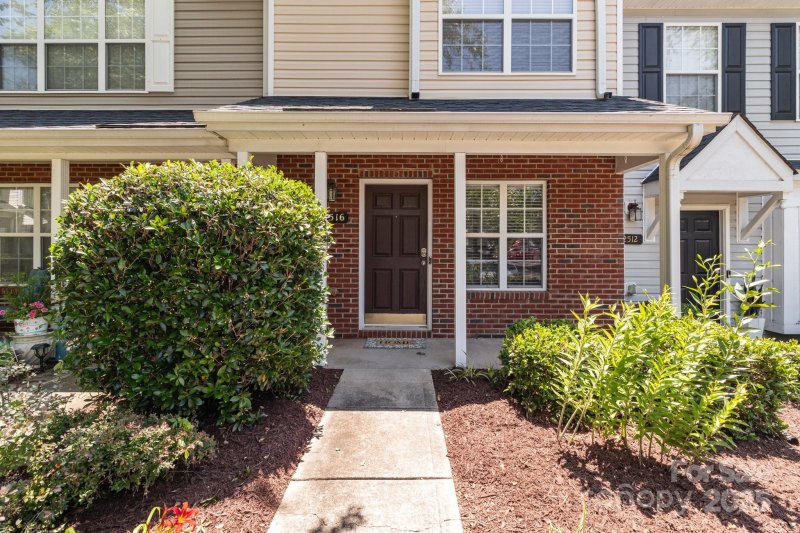 Property image 3 at 12516 Hennigan Place Lane, Charlotte, NC 28214