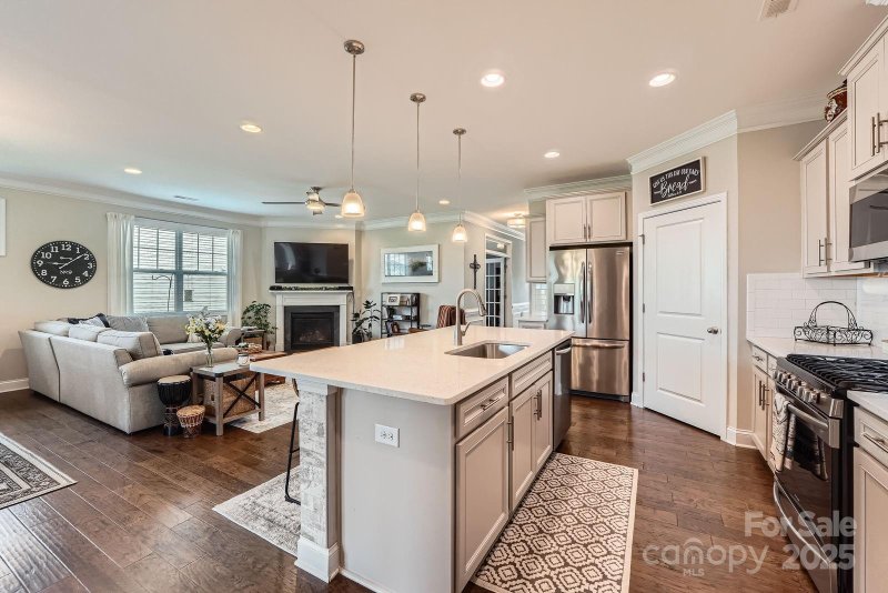 Property image 5 at 125 Rosebay Drive, Mooresville, NC 28117