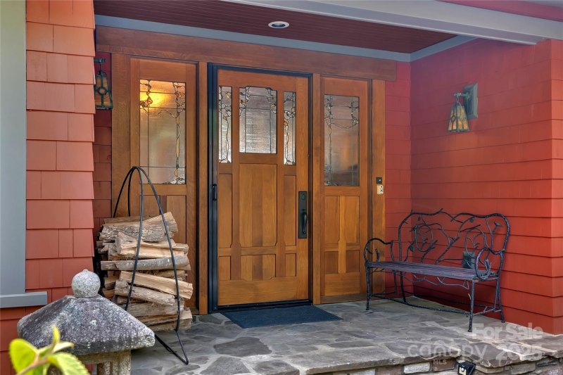 Property image 3 of 24 Westhaven Drive in Sunset Mountain, Asheville, NC 28804