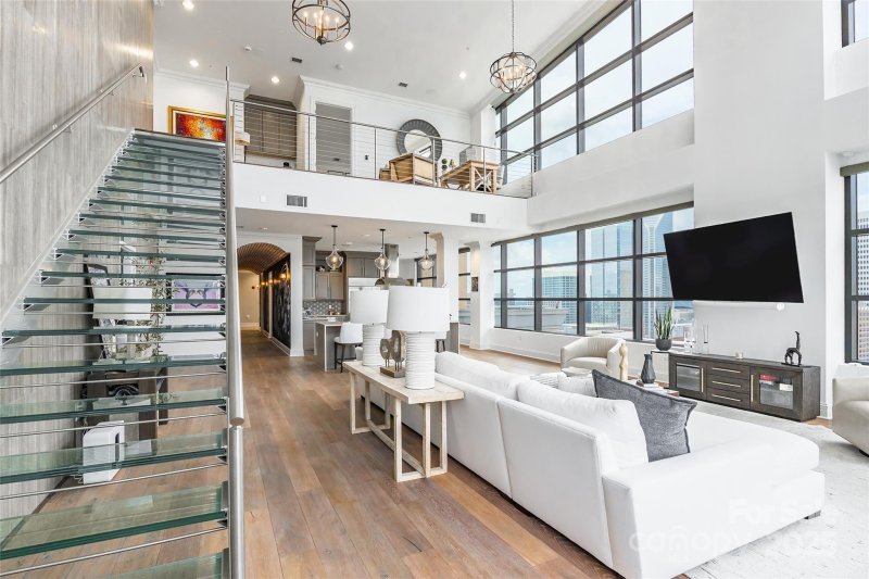 SKYE Condominiums, Charlotte Community