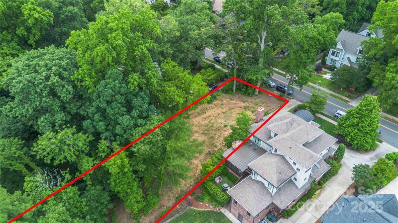 Property image 2 at 2131 Cumberland Avenue, Charlotte, NC 28203