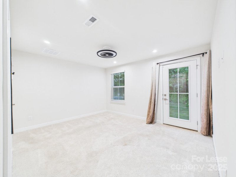 Property image 2 at 9806 Oaklawn Boulevard, Huntersville, NC 28078