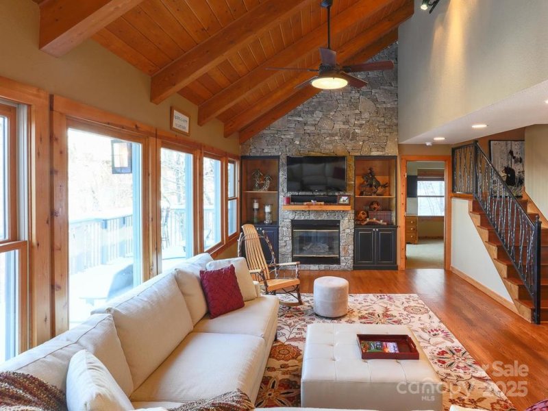 Property image 3 of 71 Ivy Ridge Road in Mountain Air, Burnsville, NC 28714