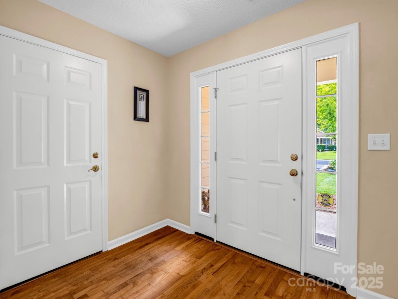 Property image 5 of 114 Fairway View Drive in Etowah Golf Villas, Etowah, NC 28729