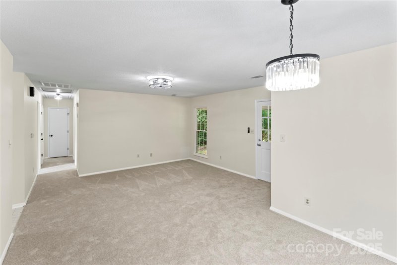 Property image 5 at 10016 Heathergate Lane, Mint Hill, NC 28227