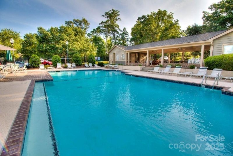 Property image 3 at 14529 Waterside Drive, Charlotte, NC 28278