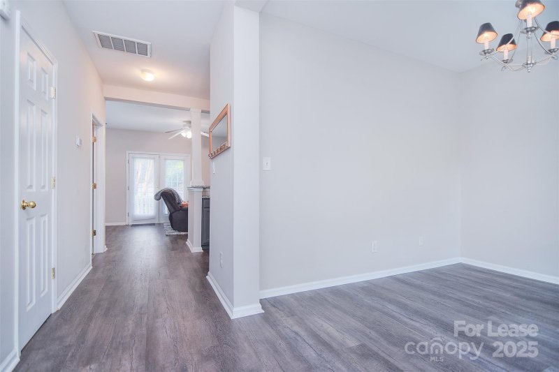 Property image 3 of 11315 Dundarrach Lane in Scots Hill, Charlotte, NC 28277