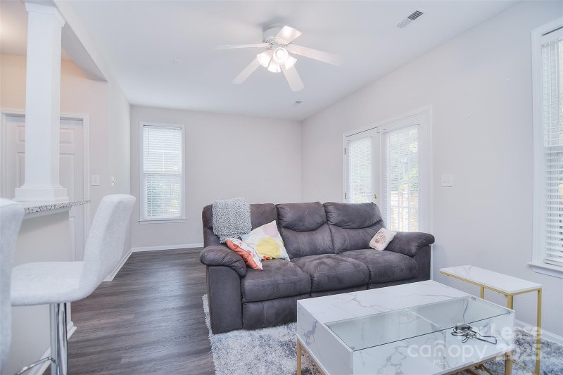 Property image 5 of 11315 Dundarrach Lane in Scots Hill, Charlotte, NC 28277