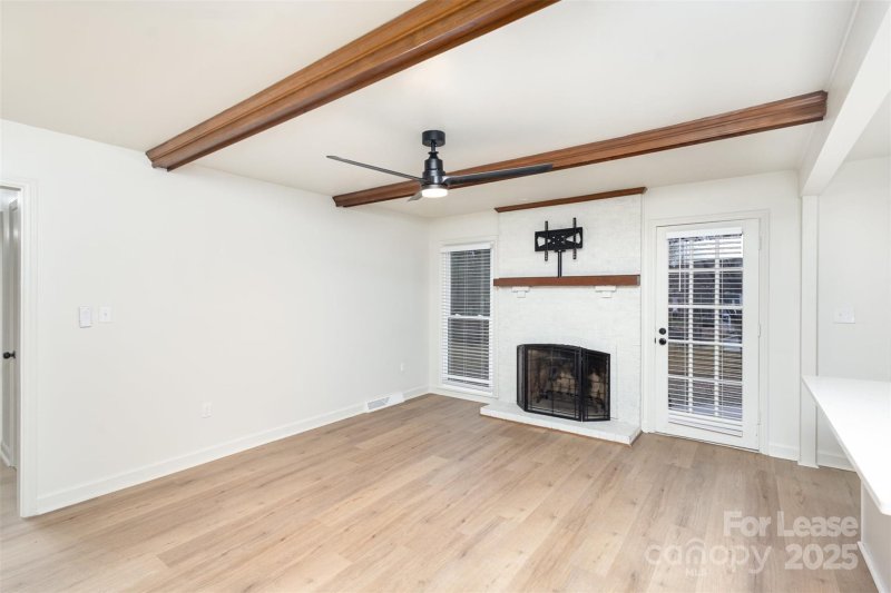 Property image 4 at 1627 Bonnie Lane, Charlotte, NC 28213