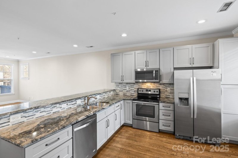 Property image 2 at 853 Clarkson Mill Court, Charlotte, NC 28202