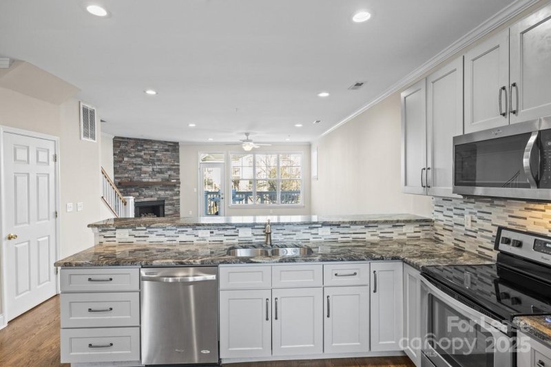 Property image 3 at 853 Clarkson Mill Court, Charlotte, NC 28202