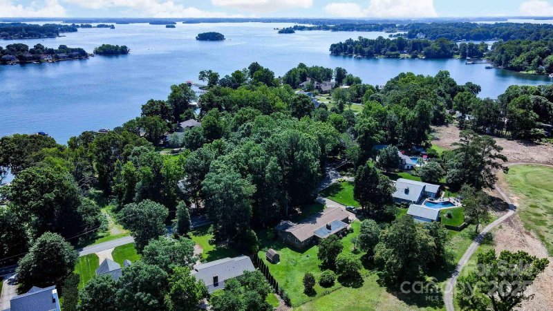 Property image 5 at 3135 Lake Shore Road, Denver, NC 28037