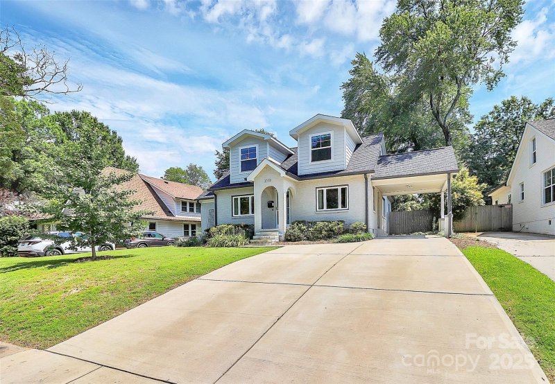 2333 Greenland Avenue