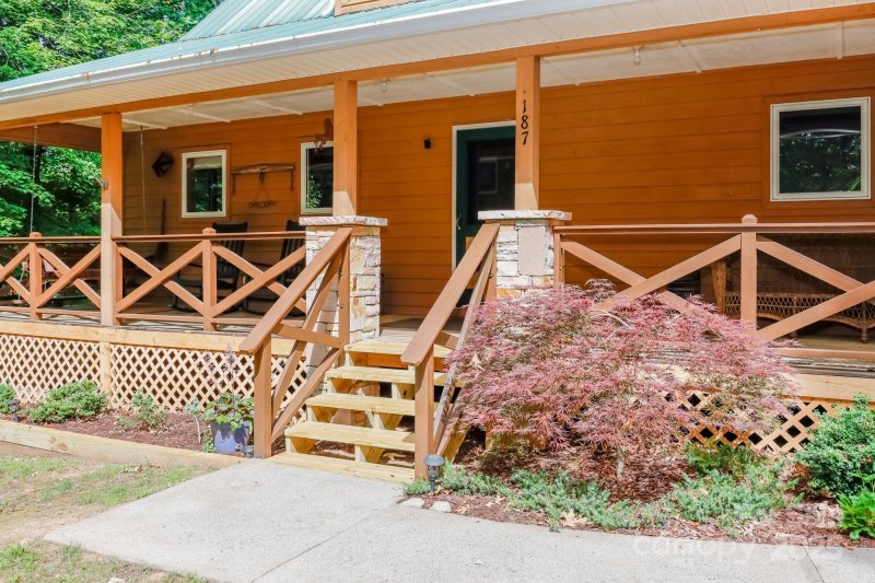 Property image 4 at 187 W Wilderness Road, Lake Lure, NC 28746