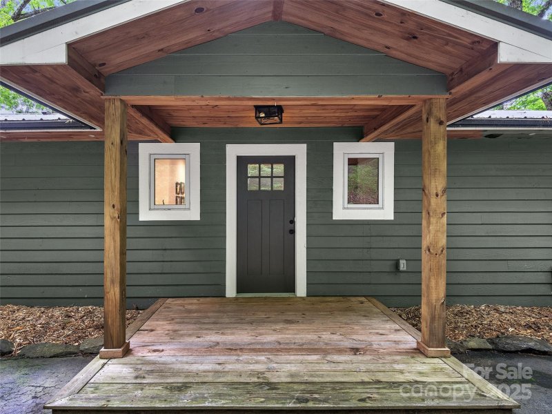 Property image 2 at 505 Scenic Circle, Waynesville, NC 28786