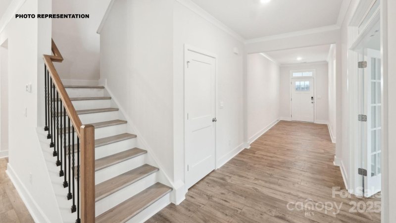 Property image 2 of 248 Miramar Drive in Westport, York, SC 29745