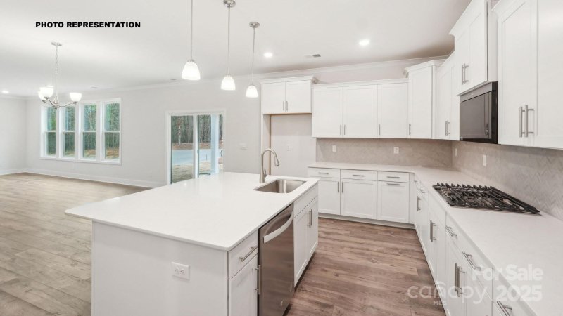 Property image 5 of 248 Miramar Drive in Westport, York, SC 29745