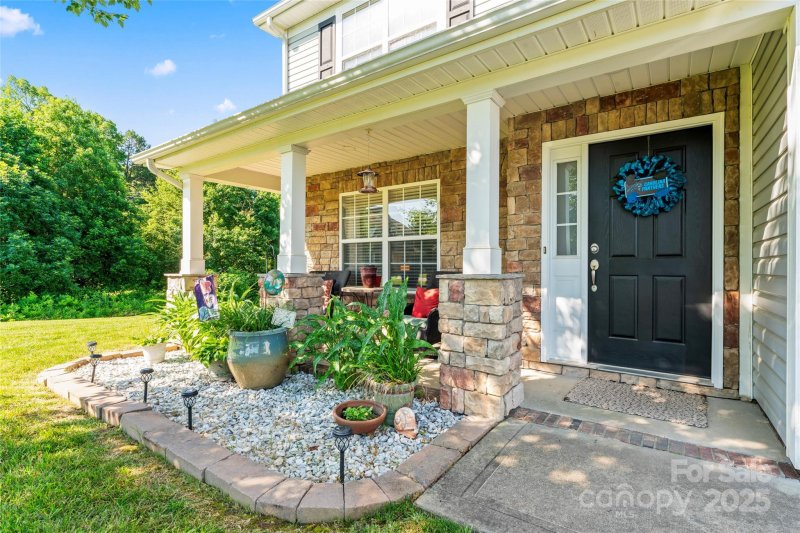 Property image 4 of 2909 Blueberry Drive in Hamilton Place, Monroe, NC 28110